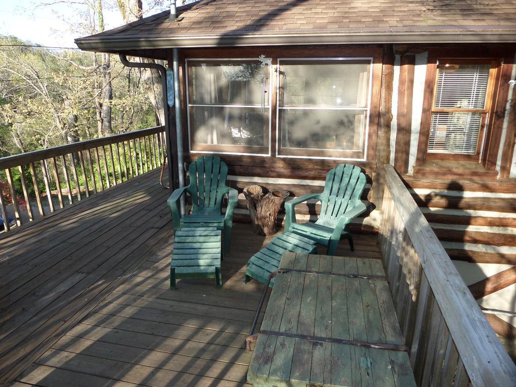 Lake Lucerne Treehouse Villa Eureka Springs Exterior photo
